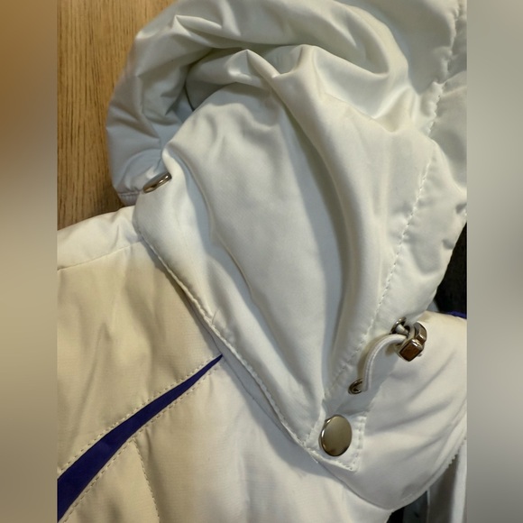ZeroXposur White and Black Ski Jacket - Picture 4 of 10